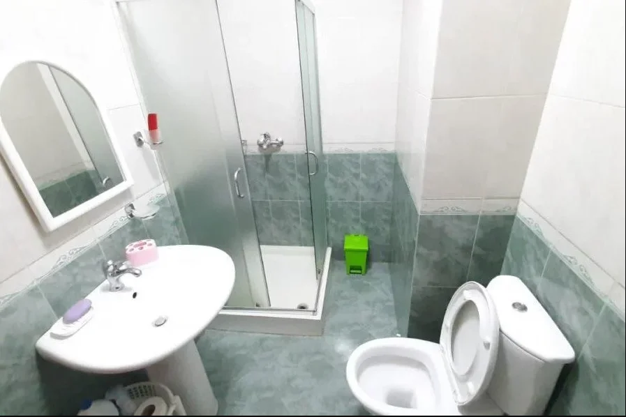 Tirane, jap me qera apartament 2+1+Ballkon Kati 3, 115 m² 650 € (Zogu i Zi)