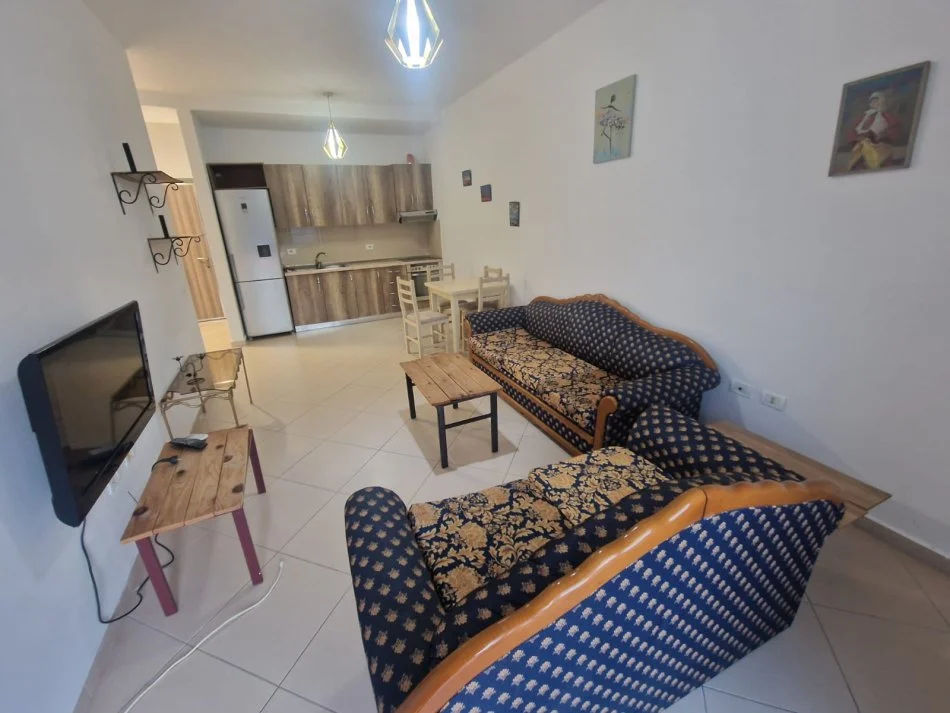 Tirane, shitet apartament 1+1+Ballkon Kati 8, 71 m² 110.000 € (Qytet Studenti)