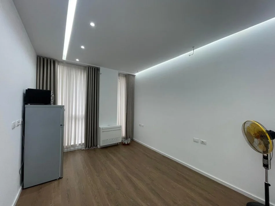 Tirane, shitet apartament 3+1+Ballkon Kati 3, 130 m² 352.000 € (Bulevardi i Ri)