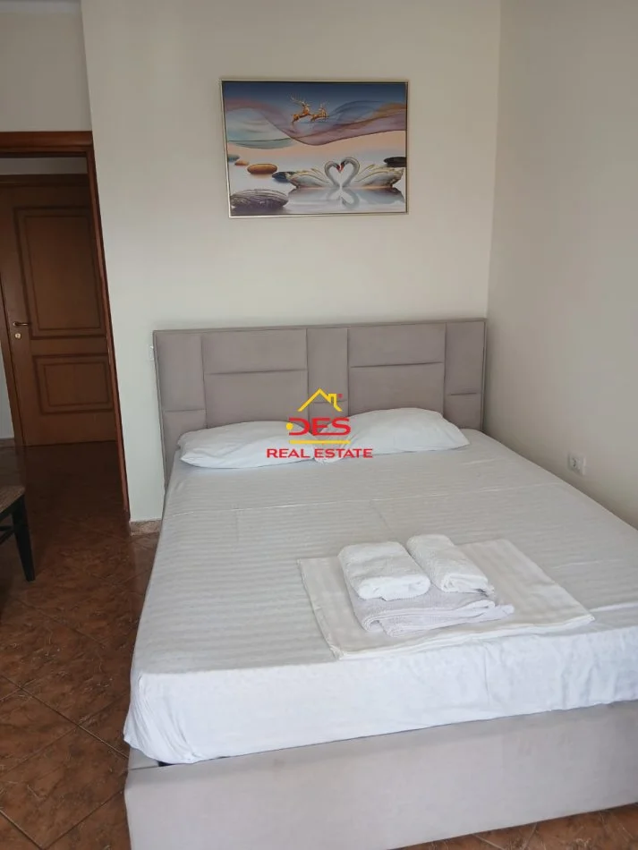 Vlore, jepet me qera apartament 1+1+Ballkon Kati 3, 70 m² 330 € (Orikum)