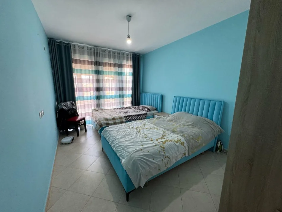 Tirane, jepet me qera apartament 2+1 Kati 2, 91 m² 550 € (Rruga 5 maji)
