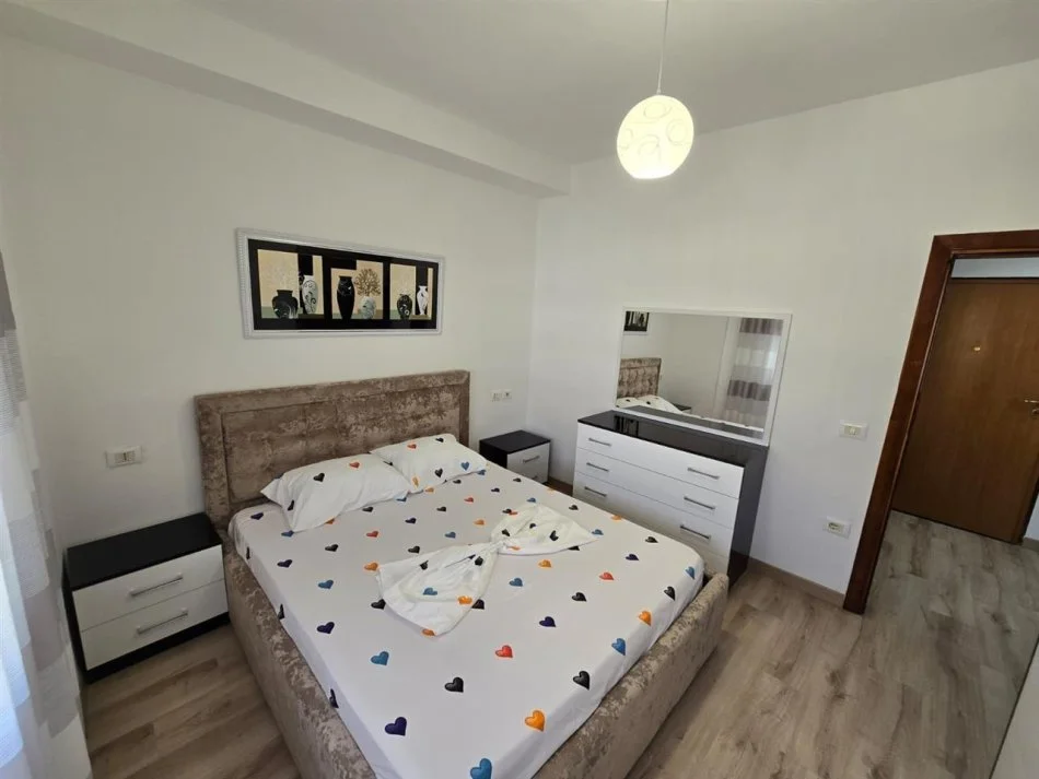 Durres, shitet apartament 1+1+Ballkon Kati 9, 75 m² 99.000 € (Pavaresia, Plazh)