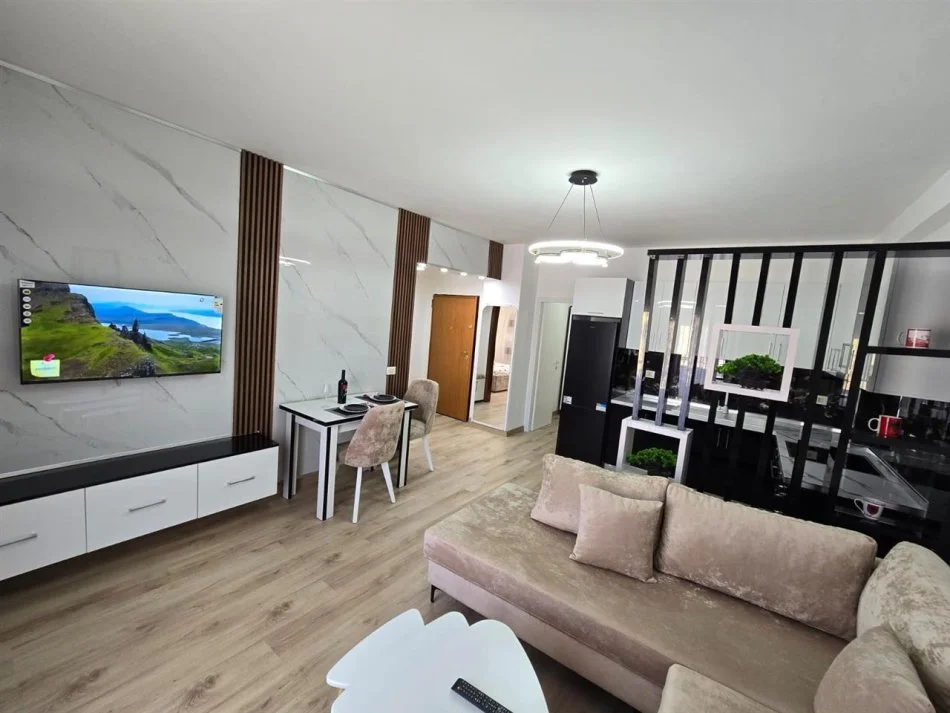 Durres, shitet apartament 1+1+Ballkon Kati 9, 75 m² 99.000 € (Pavaresia, Plazh)