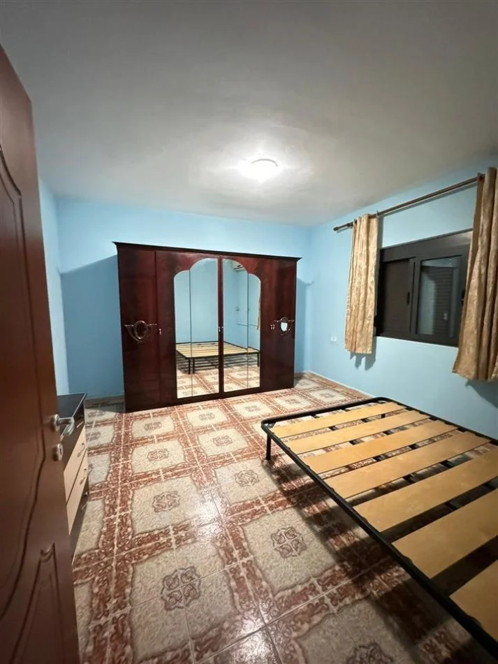 Durres, shitet Vile 2 Katshe Kati 2, 257 m² 160.000 € (Shkozet)