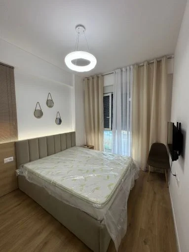 Tirane, jepet me qera apartament 1+1 Kati 2, 50 m² 450 € (Tek Rezidenca Oxa)