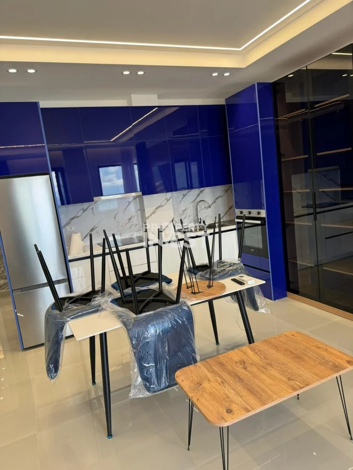 Vlore, shitet apartament 2+1 Kati 5, 97 m² 210.000 € (Vlore)