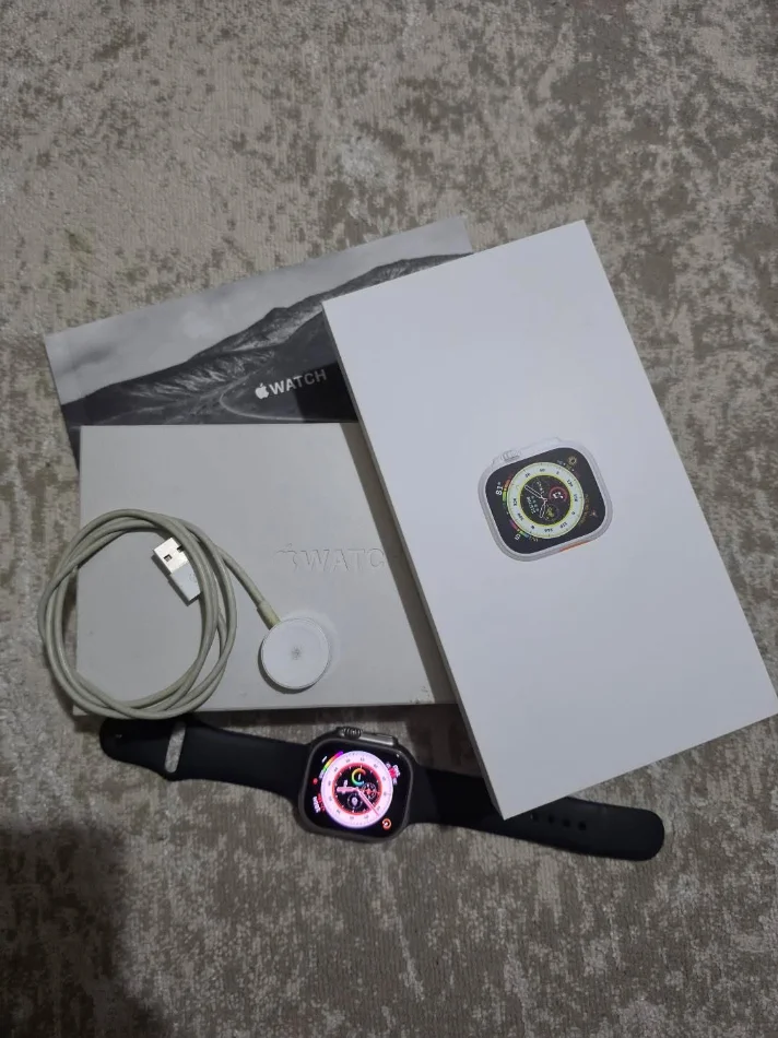 Tirane, shes Apple Watch versioni 1 gjendje shum te mir 330 mij lek 330 €