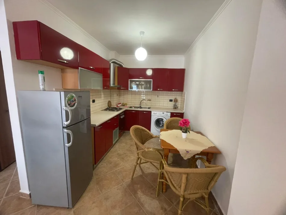 Durres, shitet apartament 2+1+Ballkon Kati 3, 86 m² 100.000 € (Golem)
