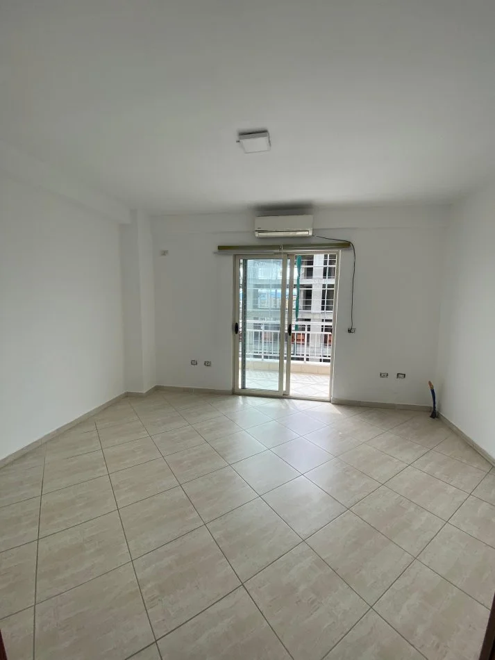 Tirane, jap me qera apartament , Kati 7, 107 m² 600 € (Jordan Misja)