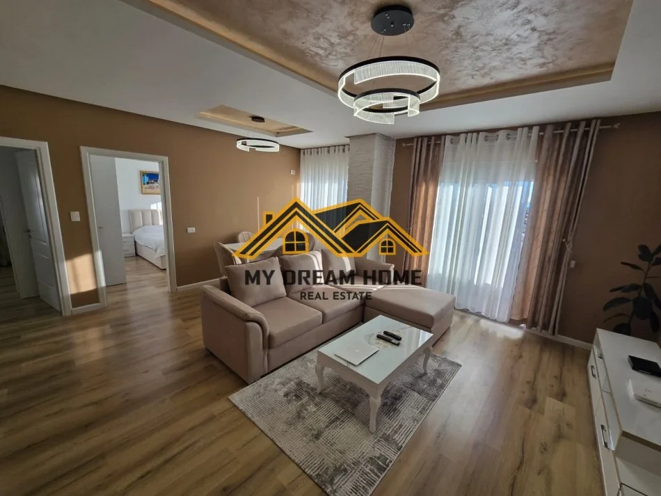 Durres, shitet apartament 2+1 , 110 m² 200.000 € (STACIONI I TRENIT)