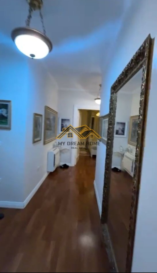 Durres, jepet me qera apartament 2+1 Kati 2, 100 m² 800 € 