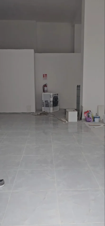 Tirane, jepet me qera , 118 m² 700 € 