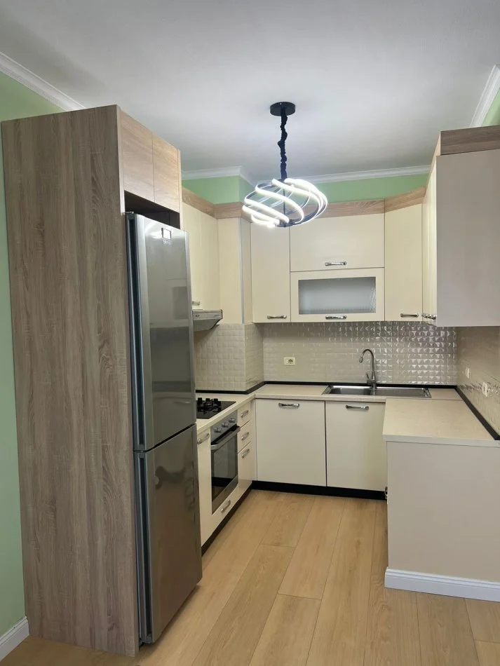 Tirane, shitet apartament 1+1 Kati 7, 66 m² 107.000 € 