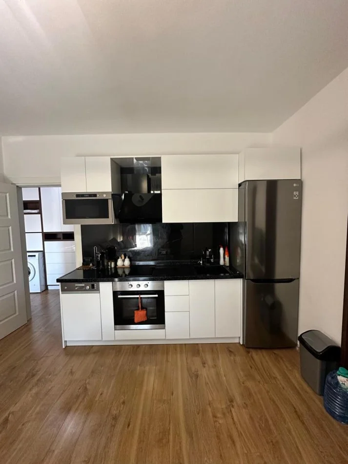 Tirane, shitet apartament 1+1 , 58 m² 115.000 € 