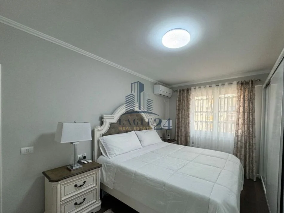 Tirane, shitet apartament 2+1 Kati 4, 113 m² 280.000 € (SELVIA)