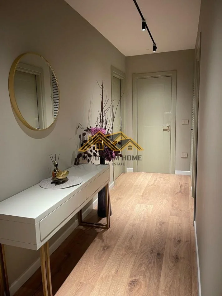 Durres, jepet me qera apartament 1+1 Kati 6, 91 m² 700 € (PLAZH)