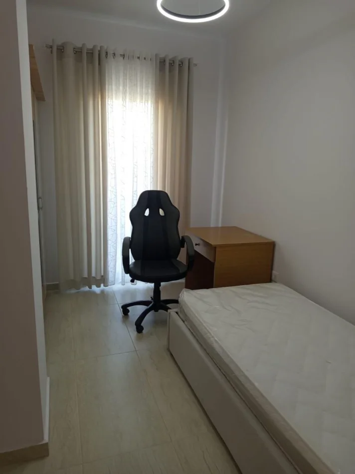 Tirane, jepet me qera apartament 2+1 Kati 3, 83 m² 650 € (RRUGA DRITAN HOXHA)