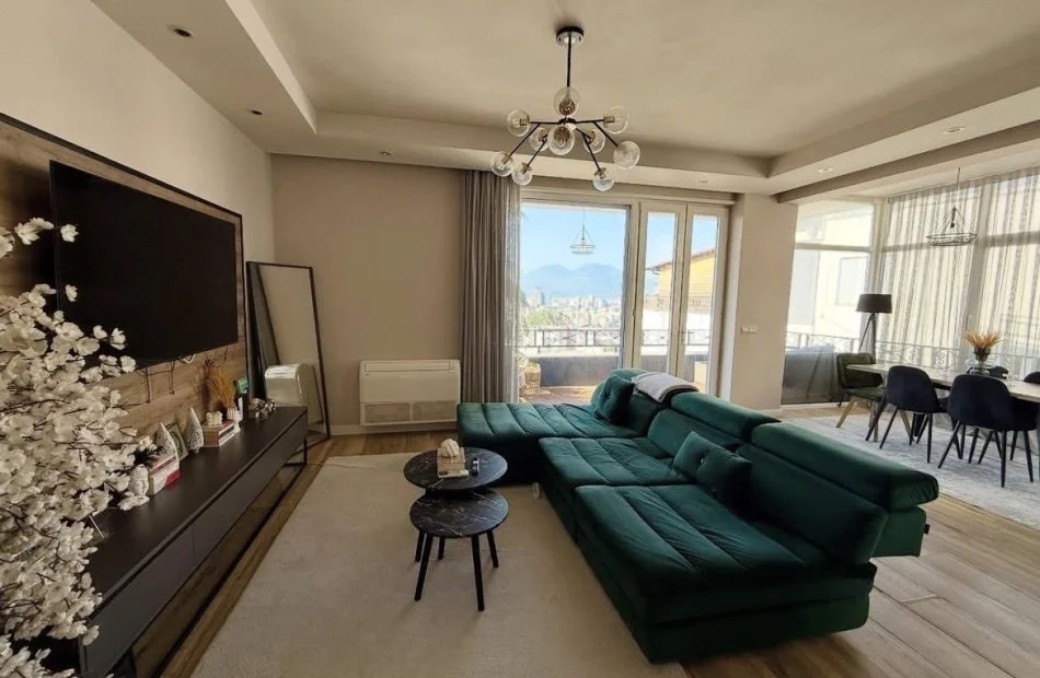 Tirane, shitet 2+1+Aneks+Ballkon , 149 m² 290.000 € (Kopshti zoologjik)