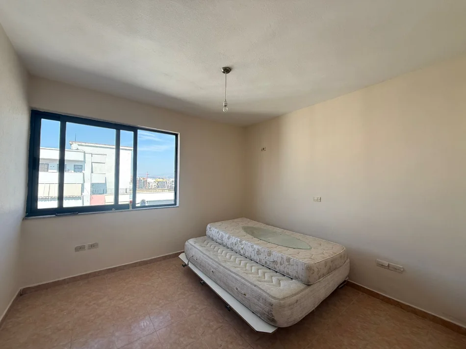 Tirane, shes apartament 1+1 Kati 11, 65 m² 140.000 € 