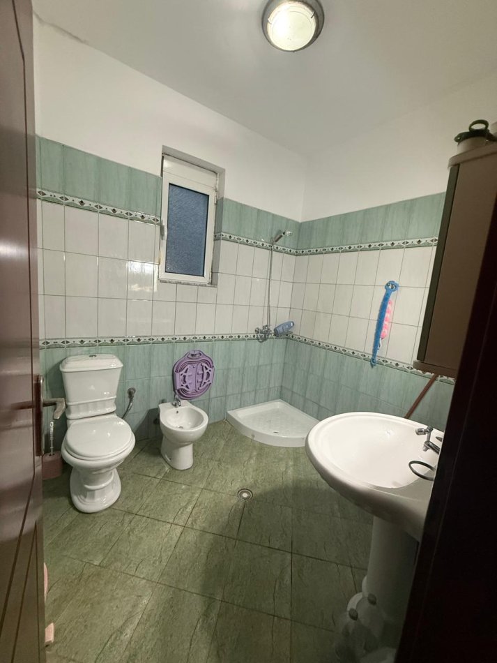 Sarande, shes apartament 4+1+Ballkon Kati 3, 195 m² 315.000 € (Sarande)