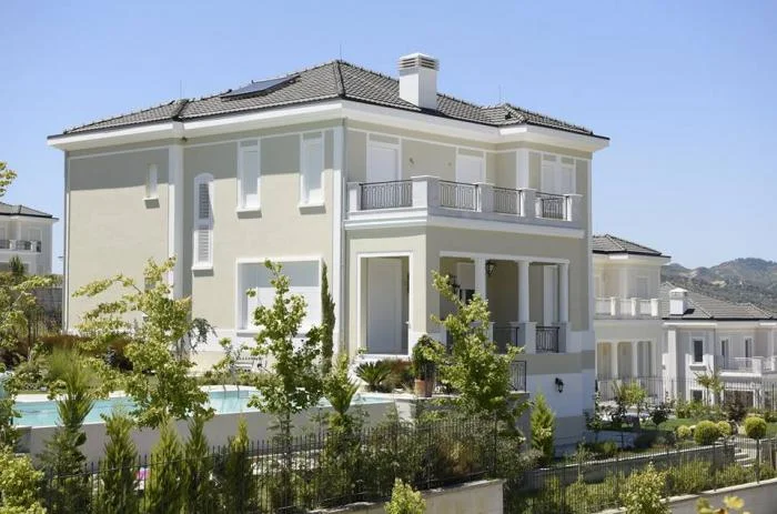 Tirane, jepet me qera Vile Vile 2 Katshe , 335 m² 4.500 € (Rolling Hills Residence)