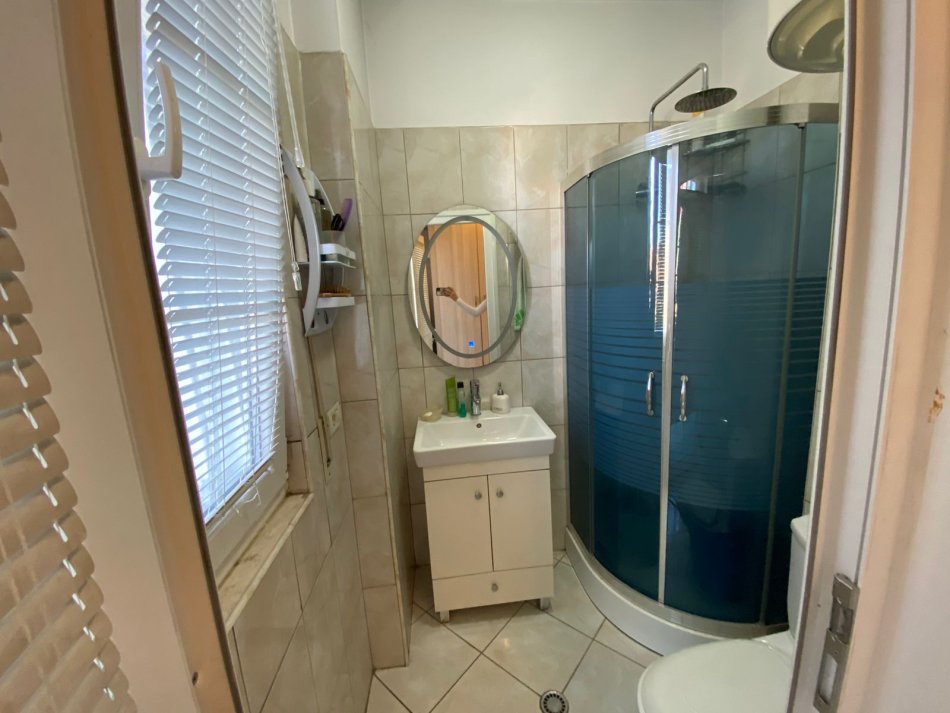 Tirane, shitet 2+1+Ballkon Kati 2, 109 m² 155.000 € (astir)