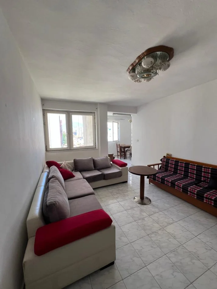 Tirane, jepet me qera apartament 2+1 Kati 5, 91 m² 500 € 