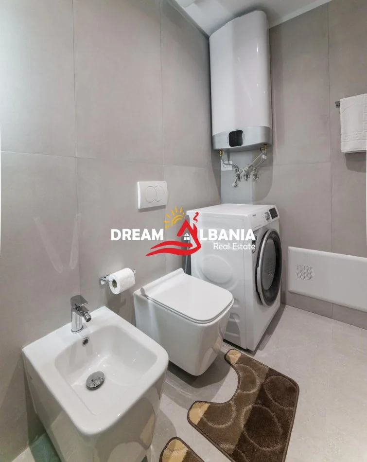 Tirane, jepet me qera apartament 2+1 Kati 3, 80 m² 700 € (rruga e Elbasanit)