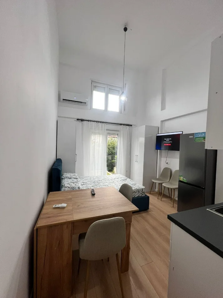 Tirane, jepet me qera Kati 0, 36 m² 