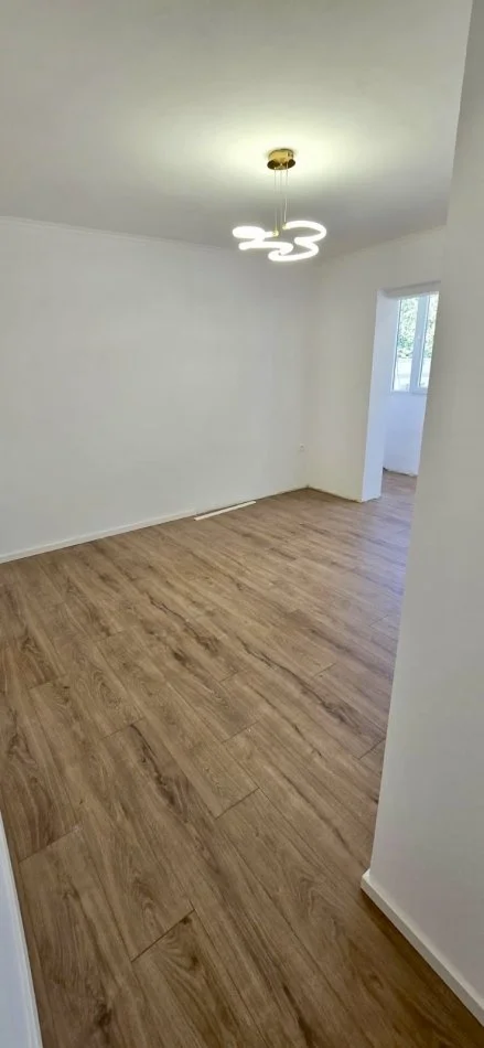 Shqiperi, shitet apartament 2+1+Aneks+Ballkon Kati 4, 69 m² 169.000 € (Kavajes)
