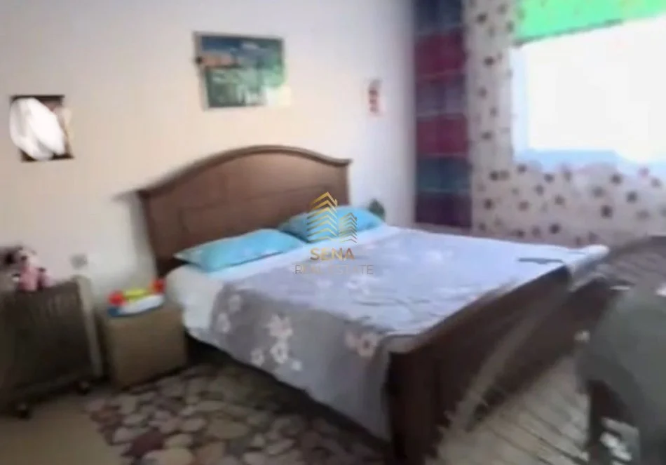 Tirane, shitet apartament 2+1+Ballkon , 73 m² 137.000 € (Oxhaku)