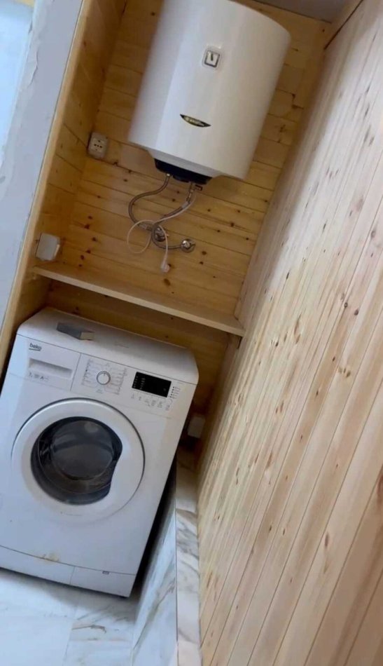 Tirane, jepet me qera shtepi 1+1 Kati 1, 20 m² 230 € (Sauk)