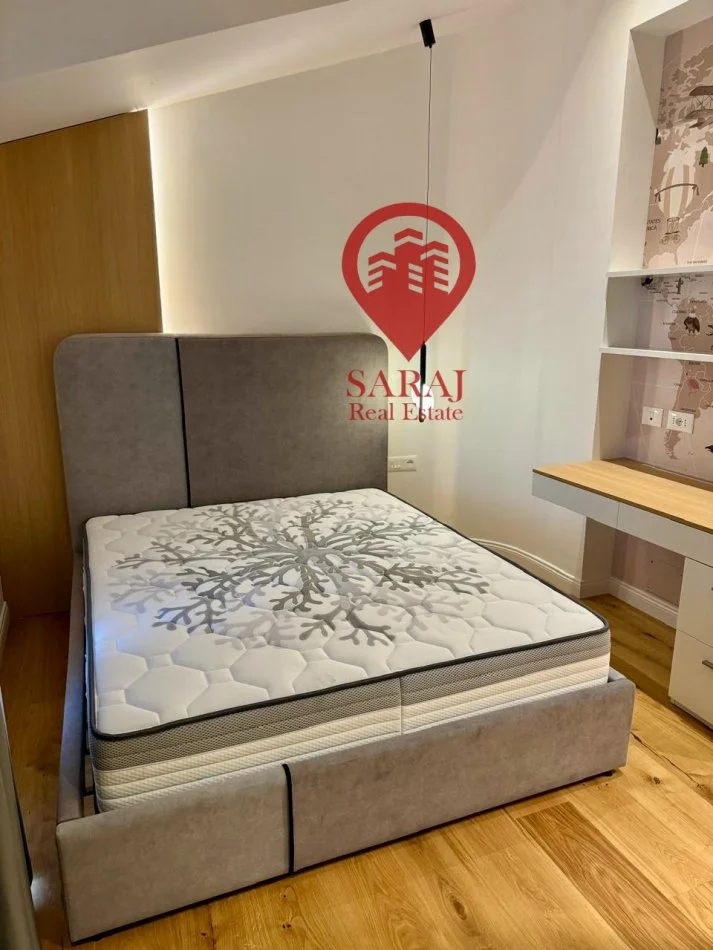 Tirane, shitet apartament+verande | Penthouse 3+1+Aneks+Ballkon Kati 5, 310 m² 650.000 € (Liqeni i Thate)