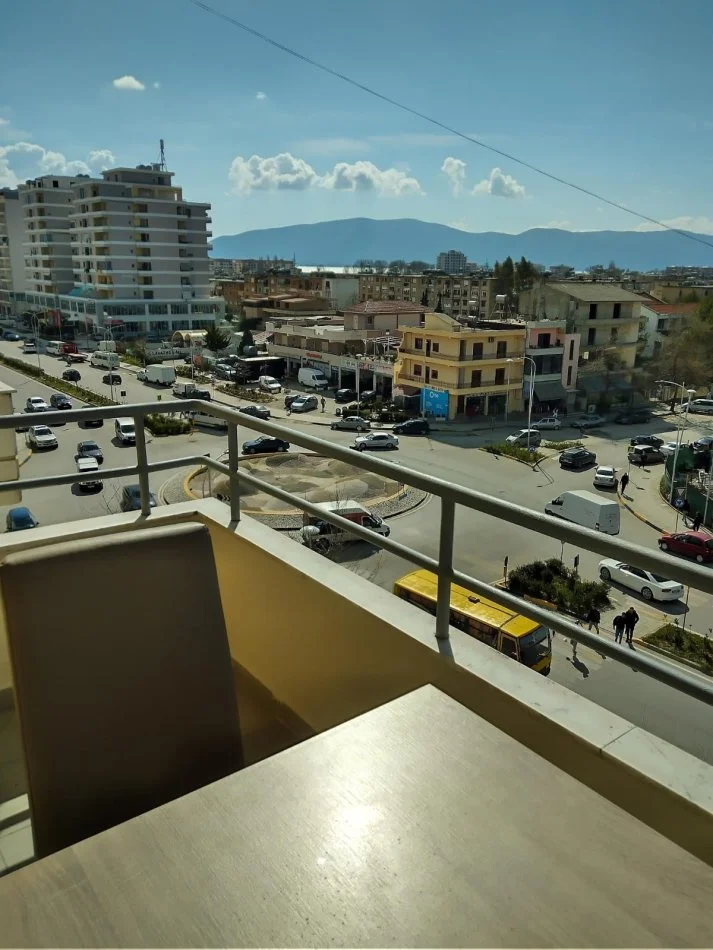 Vlore, Shitet Apartament 2+1, Rrug Kryesore Albano Romina.