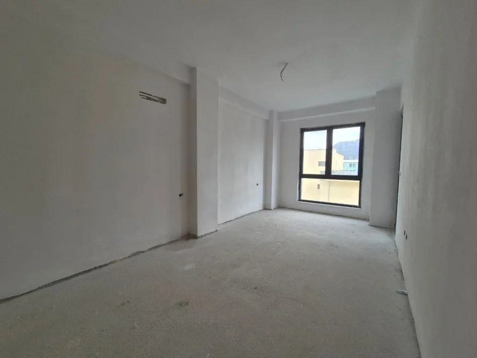 Tirane, shes apartament 2+1+Aneks+Ballkon Kati 3, 102 m² 256.000 € (KOMPLEKSI NOVUS STACIONI TRENIT)