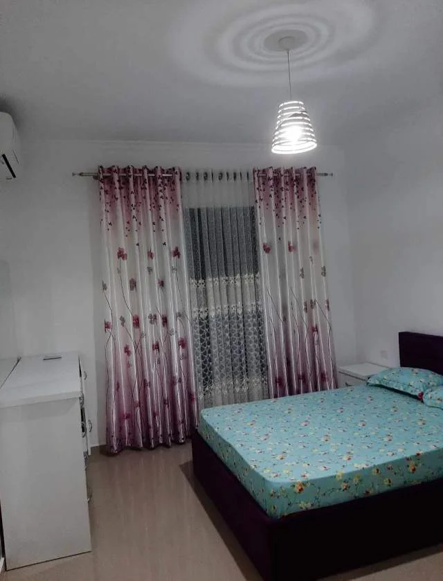 Tirane, shitet Kati 6, 74 m² 140.000 Euro