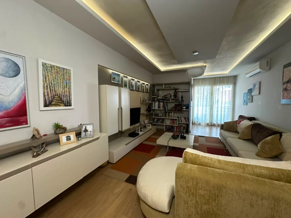 Tirane, shitet apartament 3+1 , 104 m² 220.000 € (Don bosko)