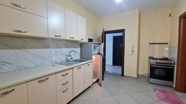 Tirane, shitet apartament 1+1+BLK Kati 2, 68 m² 65.000 Euro (Loni Ligori)