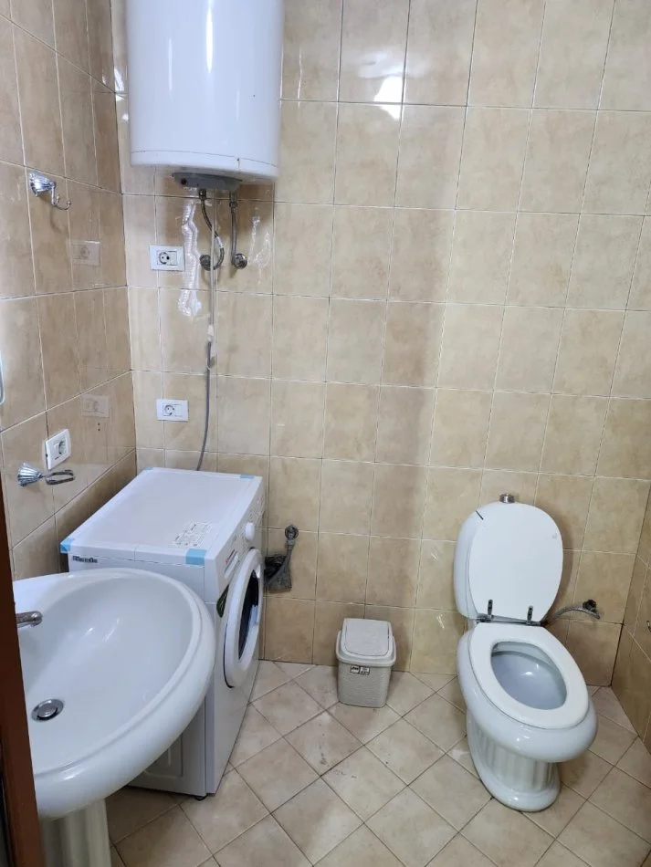 Durres, shitet apartament 1+1+Ballkon , 67 m² 75.000 € 