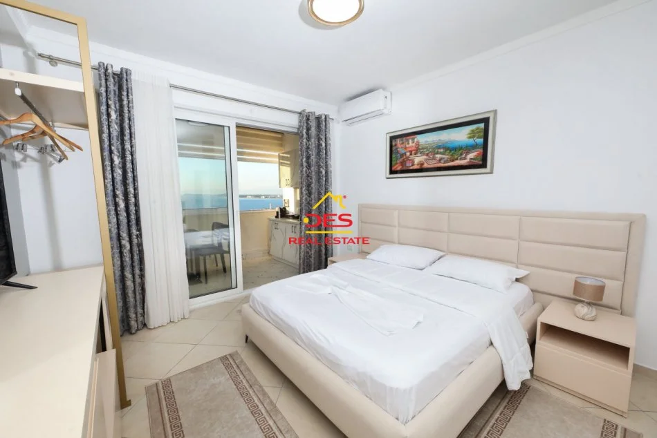 Vlore, shitet garsonier 1+1+Ballkon Kati 2, 76 m² 210.000 € (Rruga Dhimitër Konomi)