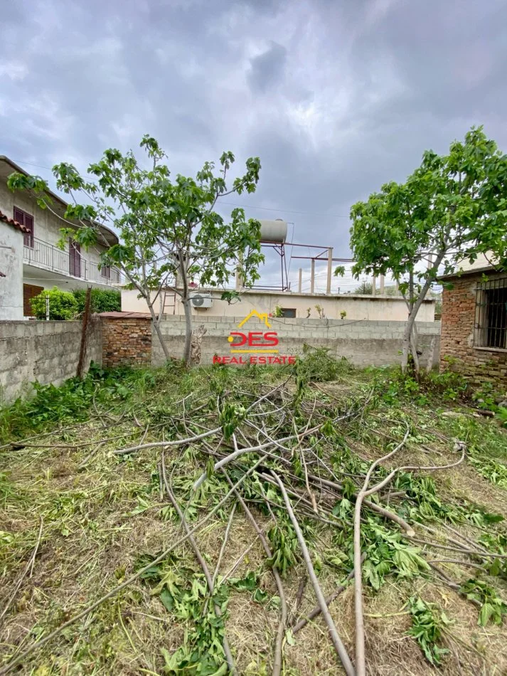 Vlore, shitet shtepi Kati 0, 72 m² 75.000 € (Rruga Janaq Kilica)