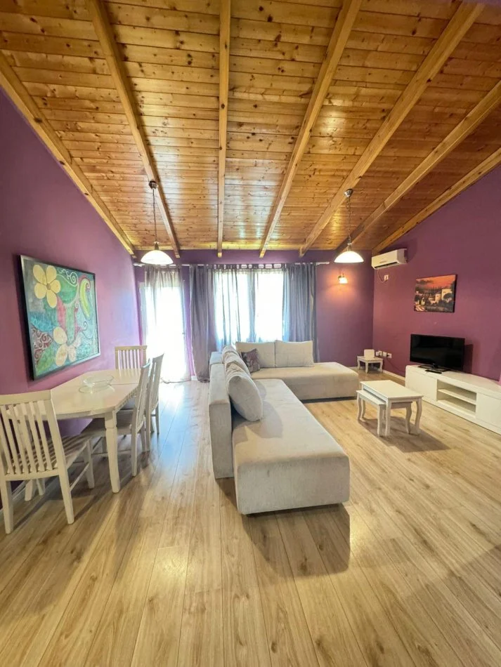 Tirane, jepet me qera apartament 1+1+Ballkon Kati 6, 75 m² 550 € (Ibrahim Rugova)