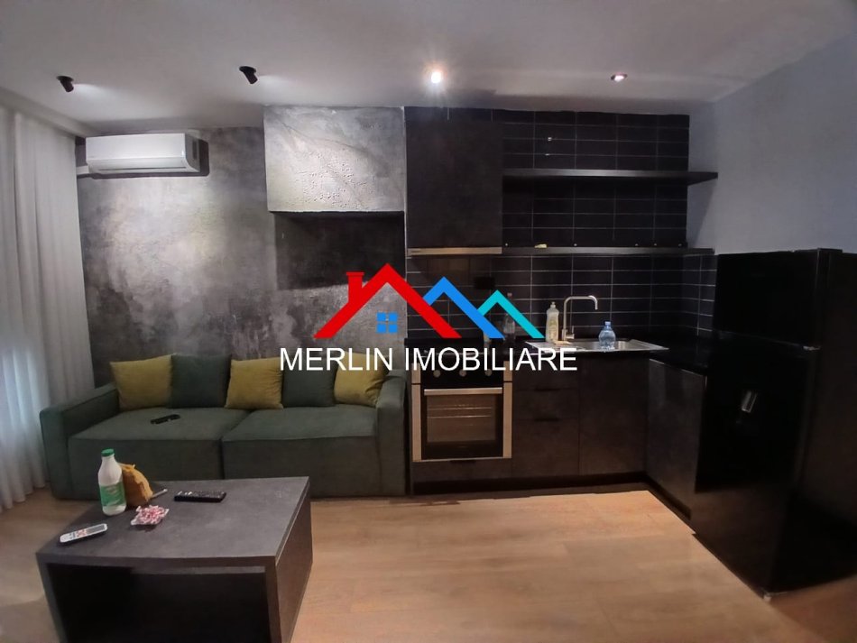 Tirane, jepet me qera apartament 1+1+Ballkon Kati 1, 70 m² 650 € (MYSLYM SHYRI)
