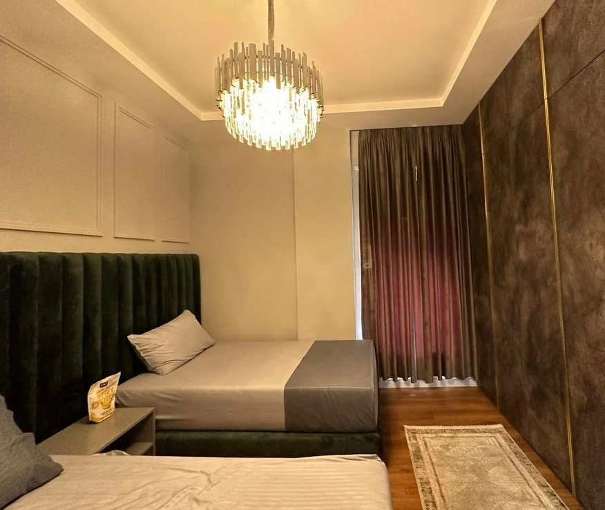 Tirane, jepet me qera apartament 2+1 Kati 2, 90 m² 1.300 € 