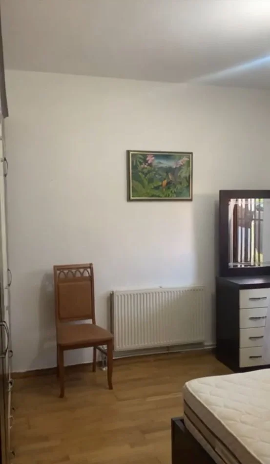 Tirane, jepet me qera apartament 2+1+Ballkon Kati 1, 90 m² 450 € (Don Bosko . te xhamia . ka dhe dalje te lavazhi 313)