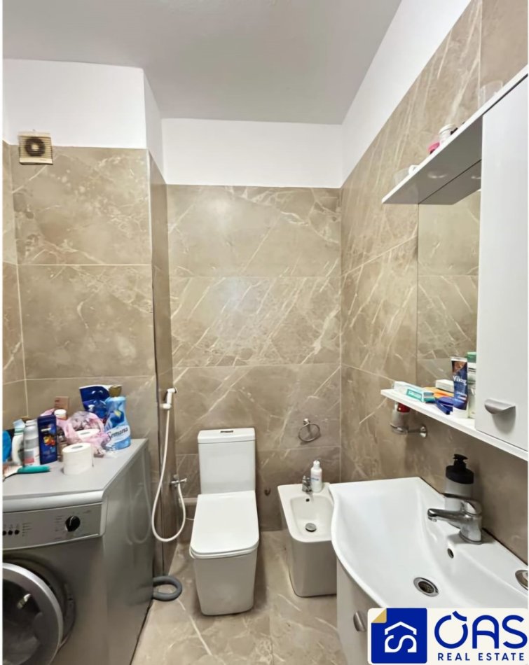 Tirane, jepet me qera apartament 1+1 Kati 6, 75 m² 600 €