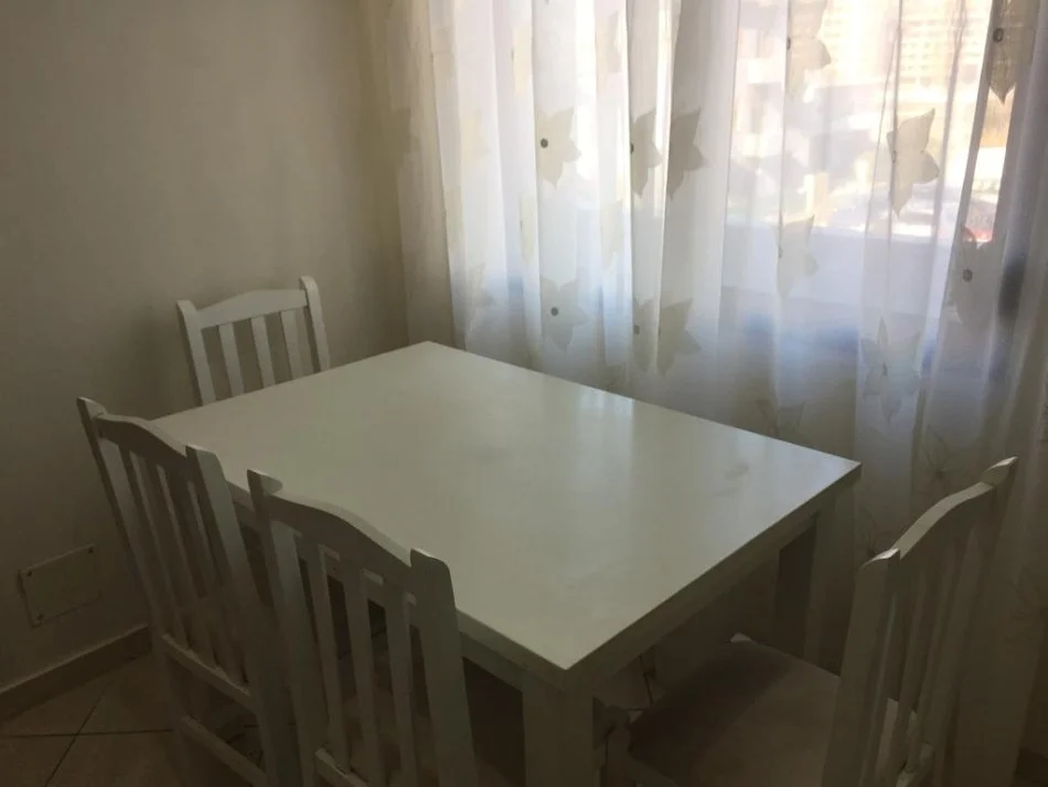 Tirane, jepet me qera apartament 2+1 Kati 2, 110 m² 310 € (Rruga Gani Toptani)