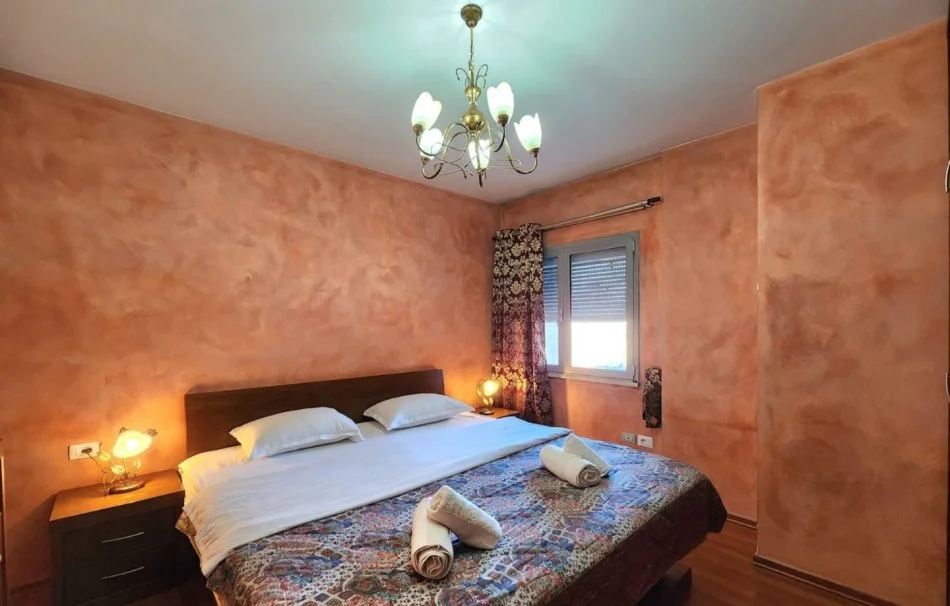 Tirane, jepet me qera apartament 1+1 Kati 9, 71 m² 520 € (Zogu i Zi,Qendra Katar)