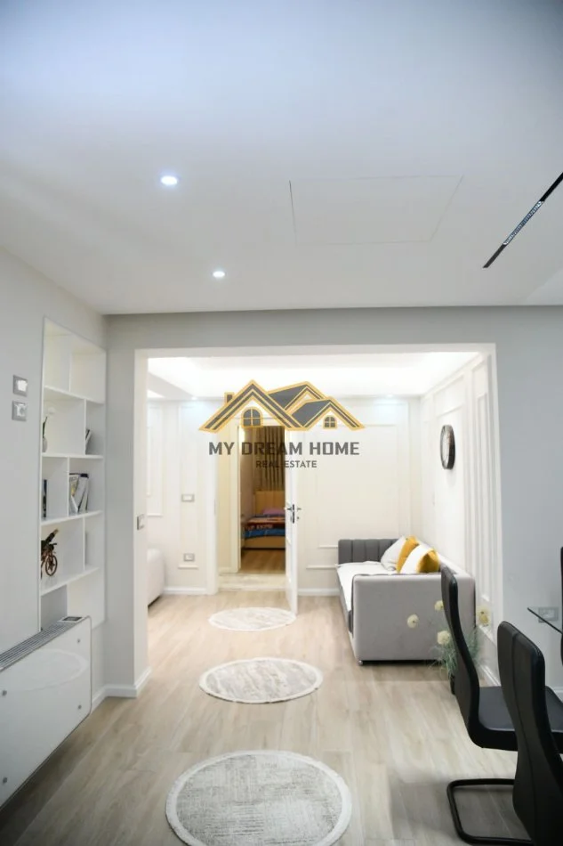 Durres, shitet shtepi 2+1 , 500 m² 300.000 € (Ish këneta)