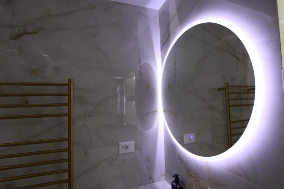 Tirane, jepet me qera garsonier Kati 1, 35 m² 550 € (Kryqzimi 21 Dhjetorit ,Vodafone)